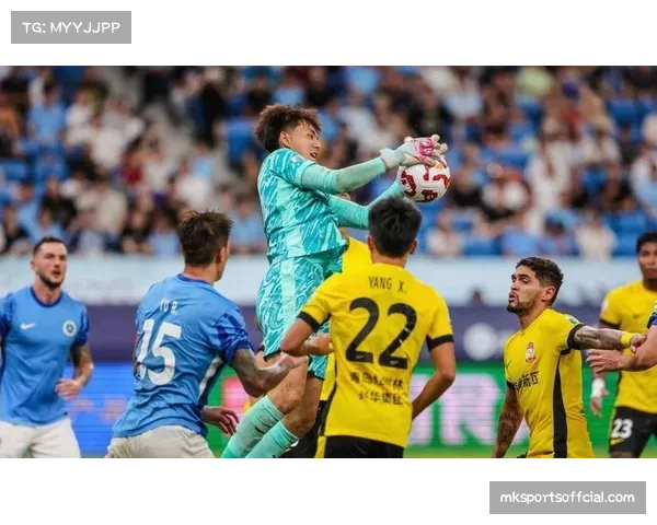 青岛西海岸签下巴甲中场:雷森德以100万欧元转会费加盟 青岛西海岸签下巴甲中场:雷森德以100万欧元转会费加盟